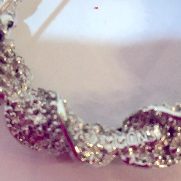 Vintage Emmons circle brooch twisted textured ribbon SIGNED EUC - Picture 3 of 4